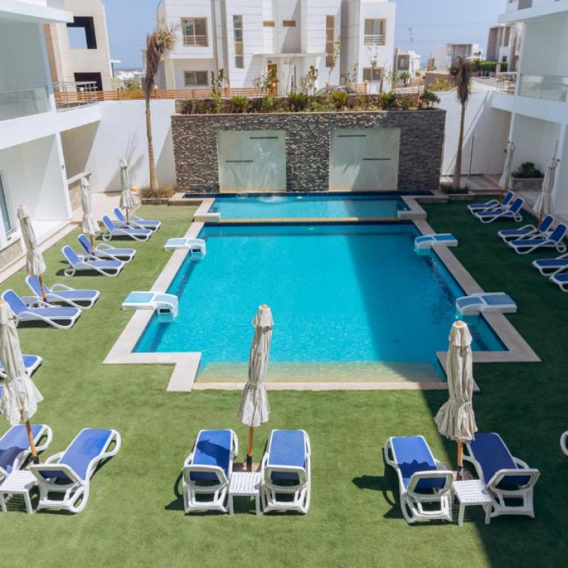 🏨 فندق سي سكاي (Sea Sky Resort)