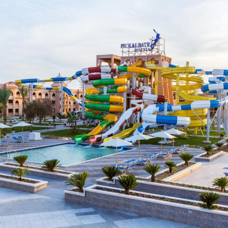 🏨 فندق الباتروس أكوا فيستا (Pickalbatros Aqua Vista Resort)