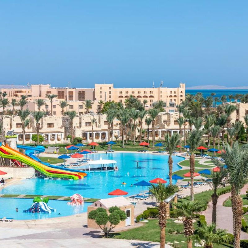 🏨 فندق رويال لاجونز (Royal Lagoons Resort & Aqua Park Hurghada)