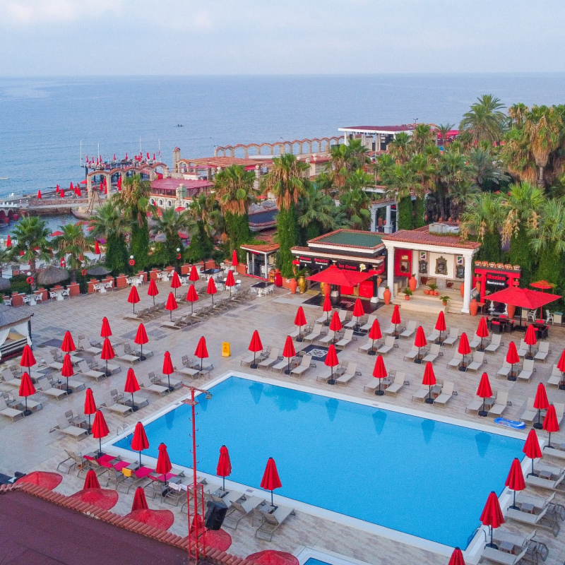 🏨 Sera Beach Resort (سيرا بيتش)